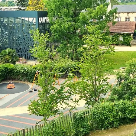 Le Panama - 5 Min A Pied Du Centre Avec Jardin * Evreux